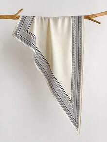 1条法式复古百搭腰果花三角围巾，适合日常办公、度假、送礼。 - 白色 - 查看 12