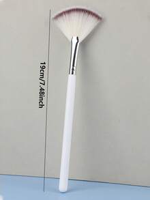 1/5pcs Soft Fan-Shaped Face Mask Brush, Makeup Brush With Handle, Cosmetic Tool For Women (White) - White - View 2