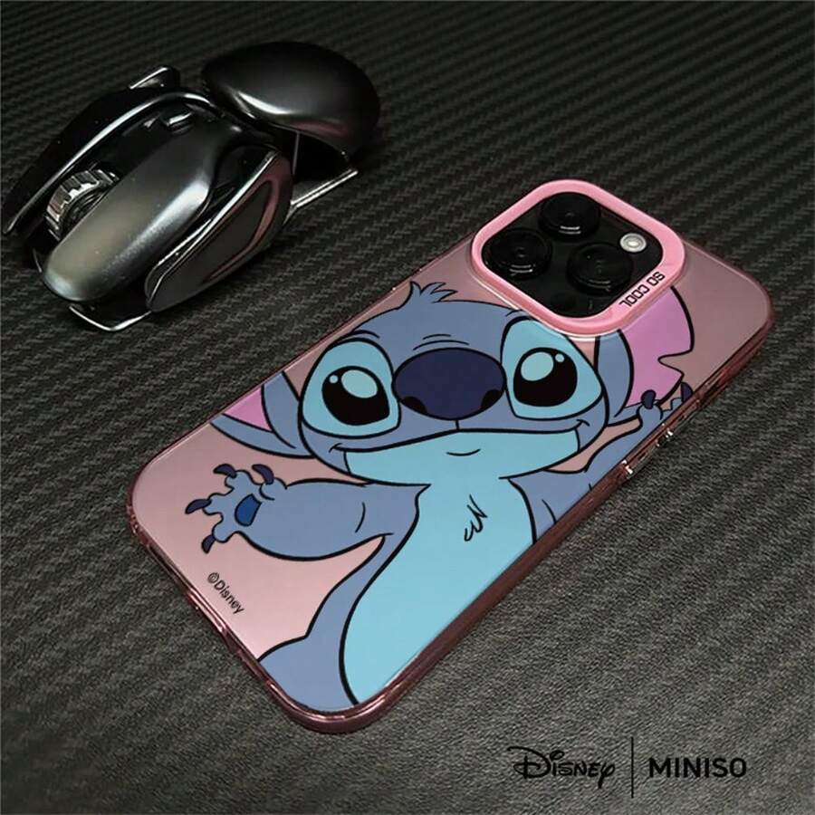 Miniso Ốp điện thoại in hình Stitch dễ thương, màu bạc, tương thích với iPhone 17/ 17 Pro/ 17 Pro Max/ 17 Air/ 16/ 15/ 14/ 13/ 12/ 11/ X Series, tương thích với ốp lưng iPhone 17 Pro Max, tương thích với ốp lưng iPhone 17 Pro, tương thích với ốp lưng iPhone 17. - Hồng - Xem 1