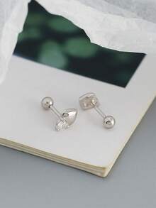 1 Pair Minimalist 925 Sterling Silver Cubic Zirconia Heart Stud Earrings, Suitable For Women's Daily Wear - Silver - View 3