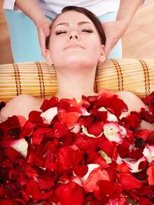 50/150/300/600/3000pcs Natural Dried Rose Petals: Wedding Confetti - Red - View 4