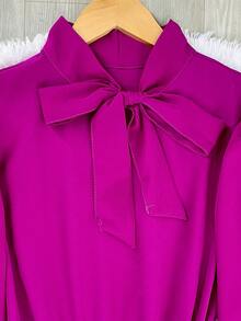 Pleated Long-Sleeved Midi Dress With A Flared Skirt And Belt. - màu đỏ tía - Xem 7