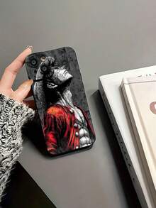 con chaqueta roja en blanco y negro. Esta elegante funda es compatible con Samsung, Apple, VIVO, OPPO, , Transsion, ,  y Honor. Fabricada en silicona TPU, ofrece protección contra golpes y caídas, además de una sensación superior. Es un regalo ideal para familiares, amigos y seres queridos, y la opción perfecta para San Valentín y Año Nuevo. - Negro - Ver 6