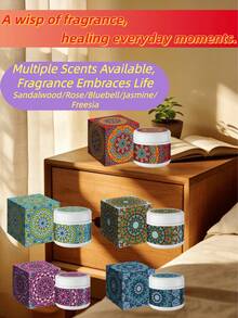 大豆蜡干花香薰蜡烛，添加植物精油，五款经典香型礼盒装：檀香、玫瑰、风铃草、茉莉、铃兰，采用大豆蜡、天然干花和植物精油制成，营造轻松优雅的氛围。 - A - 查看 2