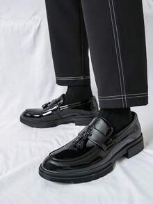 Men's Loafers, Glossy Patent Leather Men's Shoes, Black Mirror Shoes, And Tassel Decorated Office Business Formal Casual Shoes, Suitable For Saturday Banquets, Dances, Parties, Weddings, And Wedding Dresses - 黑色 - 查看 10