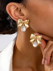 1对经典优雅水钻蝴蝶结时尚休闲百搭耳环，女士款 - 金色 - 查看 2