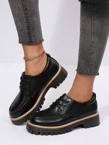 女士厚底圆头黑色漆皮装饰乐福鞋，休闲日常通勤学生鞋，适合所有季节 - 黑色 - 查看 4