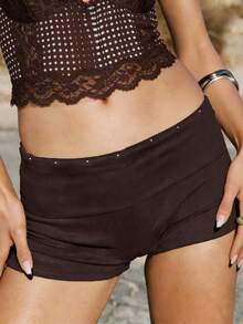 Women Studded Fold Over Shorts Y2k Punk Elastic Low Waist Rivet Micro Shorts Slim Fit Boyshorts Goth Rave Going Out Mini Bottoms - 深棕色 - 查看 5