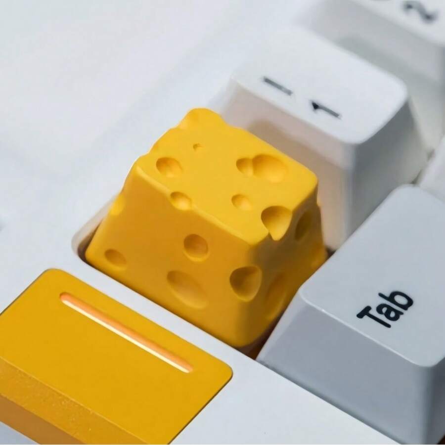 1个机械键盘，配备透明可爱奶酪造型键帽，采用原厂高度设计，ABS材质，并带有可更换的ESC键。是一款可爱的DIY电脑配件礼品。 - 彩色 - 查看 1