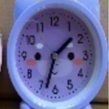 C018 Reloj Despertador Circular Pequeño – Ideal para Buró, Escritorio o Mesa de Noche - 1PC - Ver 2