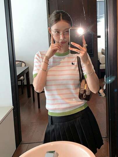 Summer Green Cute Casual Striped Contrast Color Round Neck T-Shirt For Women, New Design Knit Top With Versatile Style, Kitten Animal Embroidery