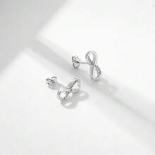 一对简约925纯银小巧光滑耳钉，男女皆宜，可作为礼物赠送 - RS0032 - 查看 2