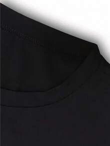 Taurus Zodiac Print, Crew Neck, Short Sleeve, Knit Fabric, Regular Length - Perfect for spring and summer - Noir - Voir 3