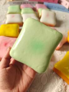 Realistic Toast Slow Rebound Stress Relief Toy, Valentine's Day/New Year Gift, Creative Desktop Decor - Multicolor - View 9