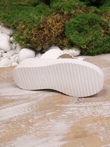 1双儿童/青少年女孩坡跟交叉编织镂空纹理休闲度假时尚沙滩凉鞋 - 白色 - 查看 6