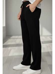 Men Relax Fit Casual Drawstring Detailed Pant - Black - View 2