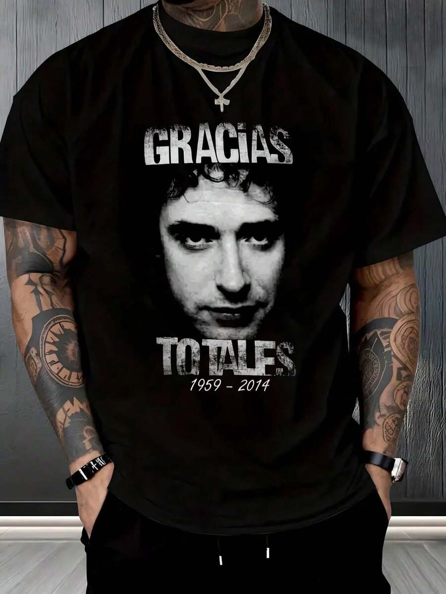 Camiseta Gustavo Cerati, Gracias Totales, retrato icónico, rock argentino, para fans de Soda Stereo, homenajes, reuniones de fans, ropa de hombre, música legendaria, nostálgicaenvío nacional,playera de hombre,ropa de hombre,regalos para hombre,regalos para tu novio,oversize hombre. - Negro - Ver 1