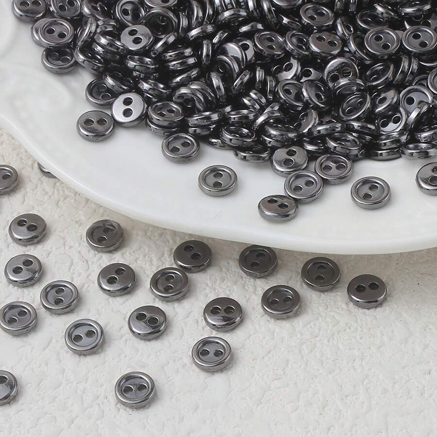 50/100/200 piezas de 6mm/0,23 pulgadas Botones metálicos redondos de nariz de cerdo delicados de color gris plateado con 2 agujeros, adecuados para decoración de ropa de muñecas BJD, botones DIY hechos a mano para uso diario, muñecas, juguetes y accesorios