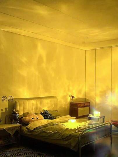 1pc 16-Color Aurora Wave Flame Projection Lamp, Touch & Remote Control, Adjustable Multi-Color, Creates Romantic & Cozy Ambiance, USB Powered, Suitable For Bedroom, Living Room & Parties. Perfect Birthday, Holiday, Mother's Day Gift