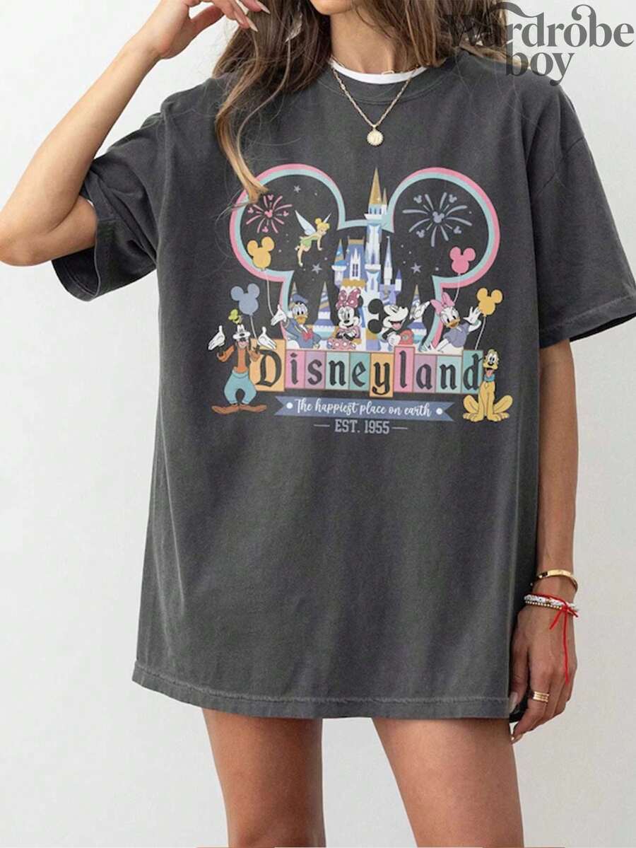 Disney Printed Wash Water T-Shirt,Disneyland 1955 Commemorative T-Shirt, Mickey And Friends T-Shirt, The Happiest Place On Earth T-Shirt, Disneyland Family T-Shirt,Unisex,High-Quality Pure Cotton T-Shirt,Suitable For All Seasons, Comfortable And Breathable| Exquisite Design | The Best Choice For Giving Gifts - 黑色 - 查看 1