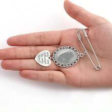 1件套DIY婚礼花束照片吊坠胸针制作套装 - 单层蕾丝相框婚礼吊坠椭圆形玻璃凸面宝石相框带吊坠 - 單相框胸針 - 查看 2