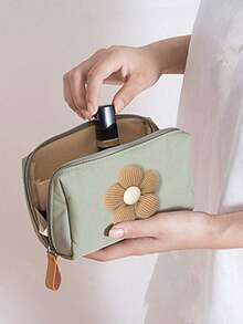 1个五瓣花旅行化妆包 - 拉链式小巧化妆品收纳包，轻便便携棕色花朵拉链零钱包，可爱花朵配饰，小巧药盒和急救包，多功能布艺小药袋，适合存放口红、手机、硬币、数据线和各种必需品，非常适合旅行和日常使用，情人节礼物，斋月礼物 - 彩色 - 查看 1