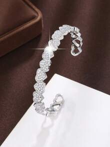 1pc Dainty Unique Design Zirconia Heart Bangle, Adjustable Luxury Feel Bracelet For Women, Suitable For Daily Wear And Couple Dates - Bracelet - View 1