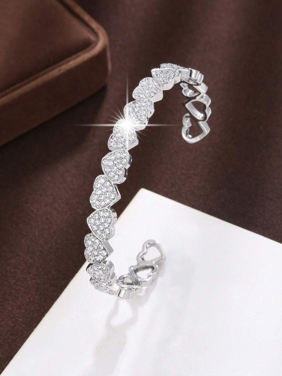 1pc Dainty Unique Design Zirconia Heart Bangle, Adjustable Luxury Feel Bracelet For Women, Suitable For Daily Wear And Couple Dates - Bracelet - View 1