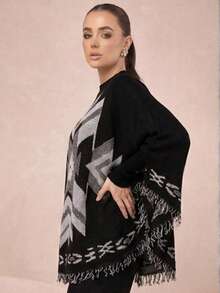 Luxury Women's Knitted Poncho With Long Sleeves, Scarf, Autumn And Winter Style. - màu đen - Xem 2