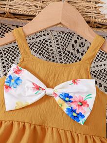 2pcs Baby Girl Clothes Set, Yellow Strap Top With Big Bow & White Floral Print Pants, Spring/Summer - Yellow - View 5