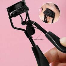 1pc Portable Stainless Steel Eyelash Curler With Comb, Black, Pinch And Hold For Natural Looking Lash Curl - 黑色 - 查看 3