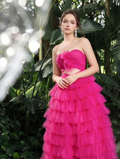 Faeriesty Elegant Sweet Party Solid Color 3D Floral Decor Mesh Hollow Strapless Dress