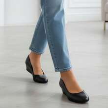 时尚休闲百搭简约坡跟女鞋 - 黑色 - 查看 3