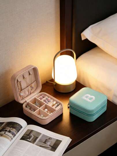 1个便携式拉链首饰盒，旅行首饰收纳盒，可收纳戒指、吊坠、耳环、项链、手链，女士礼品盒