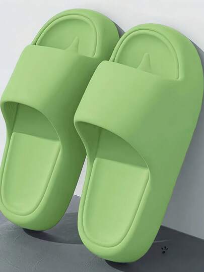 夏新作 ミニマリスト ユニセックスカジュアルサンダル、デイリー使いに便利。厚手の滑り止めソール、通気性と柔らかさ。EVA素材、バスルーム使用向け、抗菌・防滑、足の保護、速乾。衝撃吸収設計抜群、ビーチ/アウトドア/室内/寝室/バスルームなど使えます。[通常より1サイズ大きめをおすすめします]