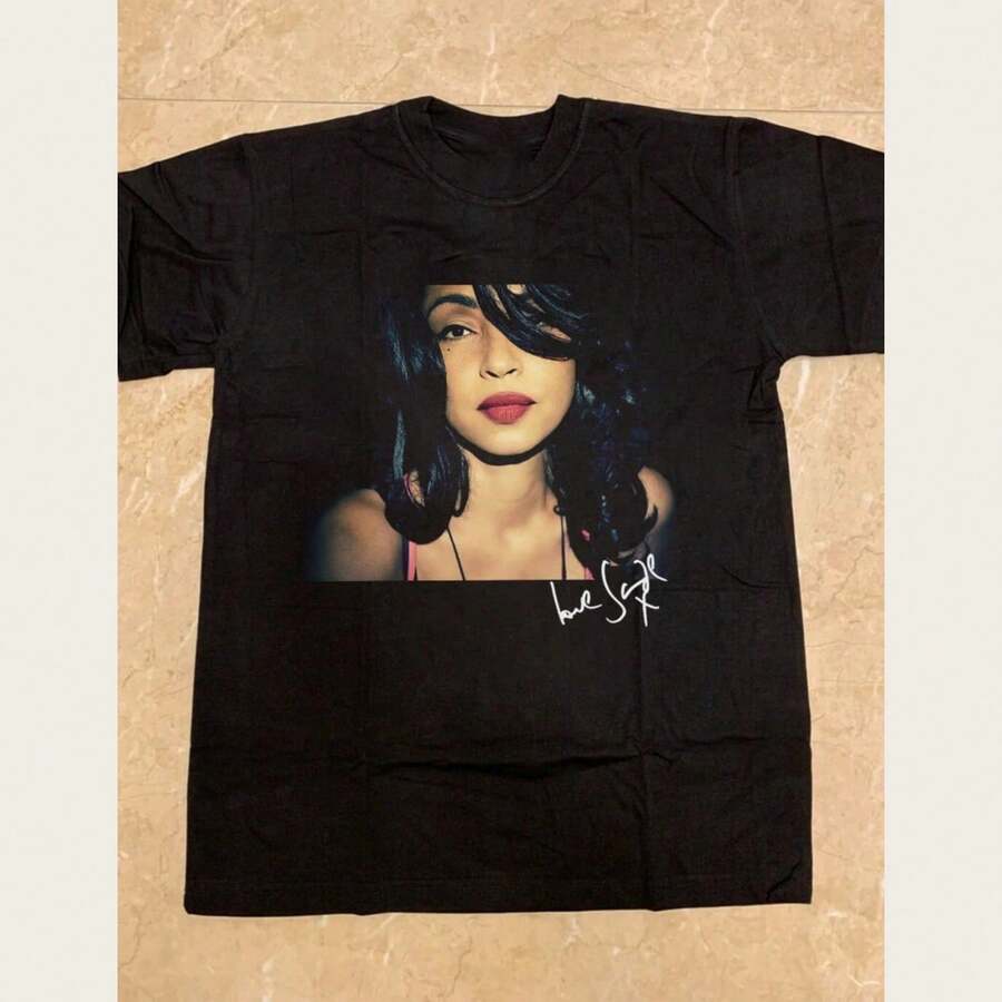 Sade Lover Signature Short Sleeve Black T-Shirt Unisex PP616 - màu đen - Xem 1