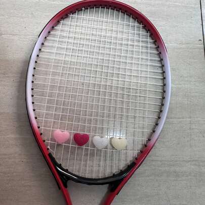 2025 Nuevo amortiguador de choque con forma de corazón de cristal para raqueta de tenis, amortiguador de choque con corazón de cristal, te ayuda a ganar el partido