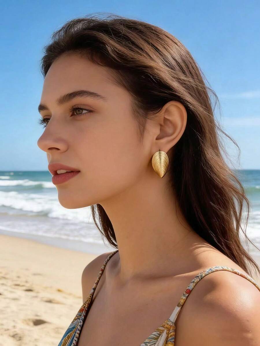 一对波西米亚风金属几何贝壳耳环，百搭饰品，适合日常和节日佩戴 - 金黃色 - 查看 1