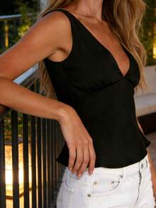 Womens Satin Tank Tops  Sleeveless Deep V Neck Solid Color Tops Slim Fit Shirts - 黑色 - 查看 5