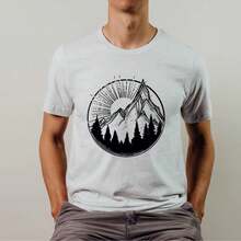 Camisas para hombre, Camisa PNW, Camisetas con estampados, Regalo para hombre, Camisa de naturaleza, Camisa de montaña, Regalo para amantes de la naturaleza, Camisetas para hombre, Camisas de camping, Regalo perfecto para el Día del Padre, también es un regalo perfecto para amigos y para la otra mitad. - Blanco - Ver 1