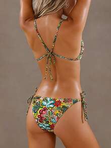 2 peças Maiô Bikini Boêmio com Estampa Floral e Botânica, Sem Costas e com Amarração, para Mulheres, Férias e Praia no Verão - Campos verdes e flores - Visão 2