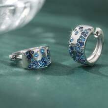 Orecchini a cerchio di lusso alla moda in argento, adatti per le donne, impreziositi da zirconi cubici blu, accessorio affascinante per celebrazioni e feste, anche un ottimo regalo di Natale - Due colori - Visualizzare 4