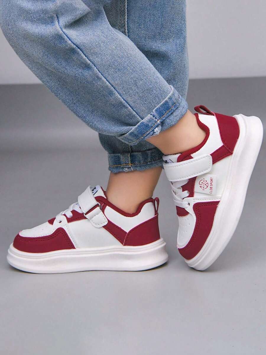 1双男女通用新款透气低帮运动鞋，软底防滑儿童滑板鞋，时尚百搭学生跑步鞋，适合春秋季的婴幼儿休闲鞋 - 紅色 - 查看 1