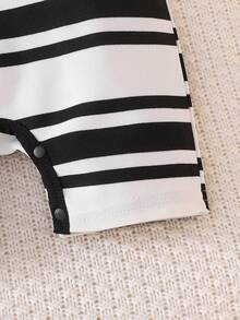 Summer Baby Fashionable Striped Black & White Polo Collar Embroidered Romper - Black - View 4