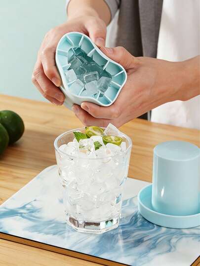 Silicone Ice Cube Tray - Easy To Use, Plastic Mold For Making Perfect Ice Cubes, Suitable For Juices, Ice Buckets And Cylindrical Cups, Fruit Juice Accessories