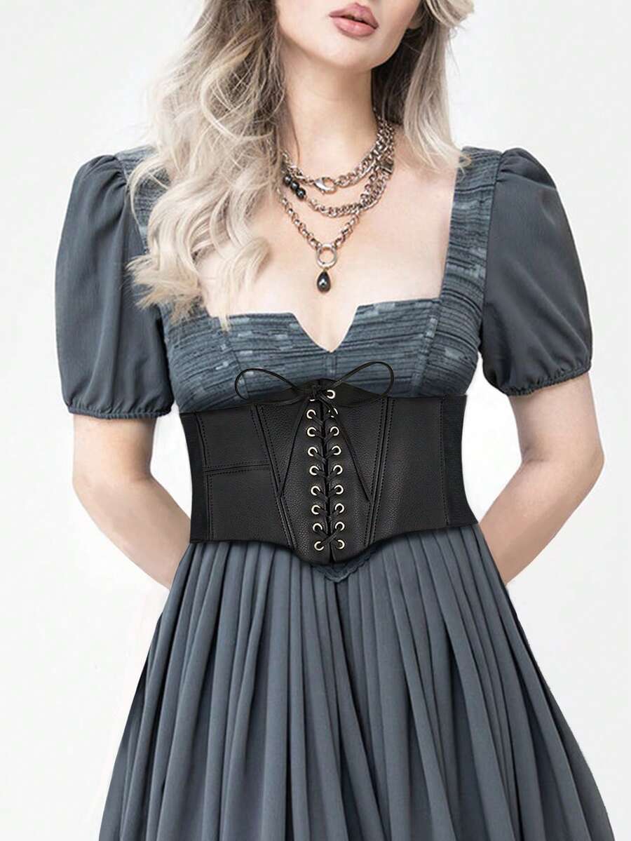 一件装女士黑色简约性感风格连衣裙，适合各种派对、活动或日常通勤。