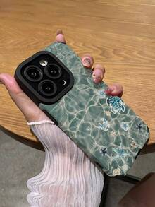 1pc Fashionable Personalized Water Wave Turtle Pattern Vertical Striped Faux Leather Shockproof Anti-Fingerprint Phone Case, Suitable As Birthday/Holiday Gift For Friends, Family, Couples, Compatible With Apple And Models - Multicolor - View 5