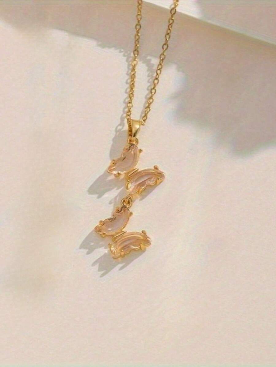 1件镀金不锈钢链条蝴蝶吊坠项链，时尚创意设计，小众简约奢华，适合旅行、日常佩戴、度假（OPP袋包装） - 淡粉紅色 - 查看 1