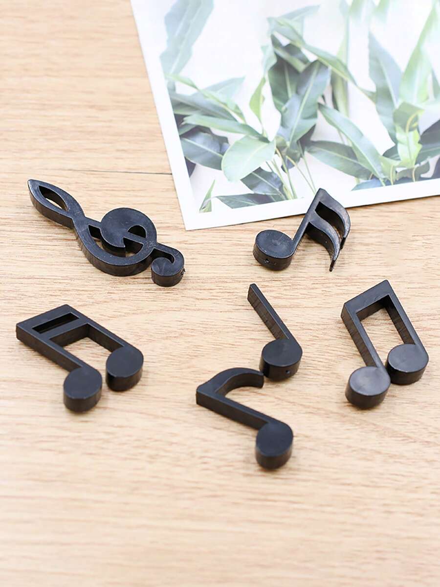 1 Set Black And White Music Theme Note Piano Fridge Magnets, Can Attach Notes And Memos; Classic Black And White Color Scheme With Piano Note Elements, Creative And Stylish, Easily Decorate Your Refrigerator And Enhance Home Decor - Magnetic Sticker - View 1