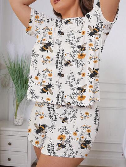 两件套白色底可爱蜜蜂花卉印花睡衣套装，舒适短袖圆领套头衫搭配松紧腰短裤，时尚百搭，适合户外、室内、四季穿着。
